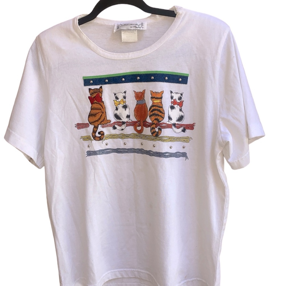 Sarah Bentley Embroidered ‘5 Cats’T-Shirt EUC Women's Short Sleeves Boat Neck